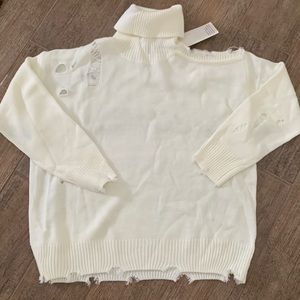 NWT GeeGee Cold Shoulder, Ivory, Distressed, Turtleneck, Size Medium.